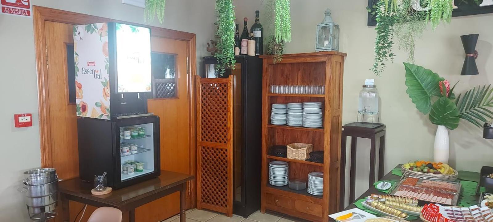 拿勒赫斯酒店 洛斯阿尔卡萨雷斯 外观 照片